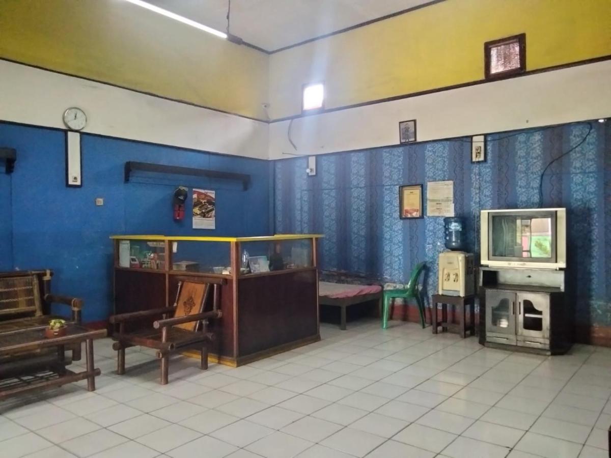 Hotel Spot On 92601 Keluarga 2*